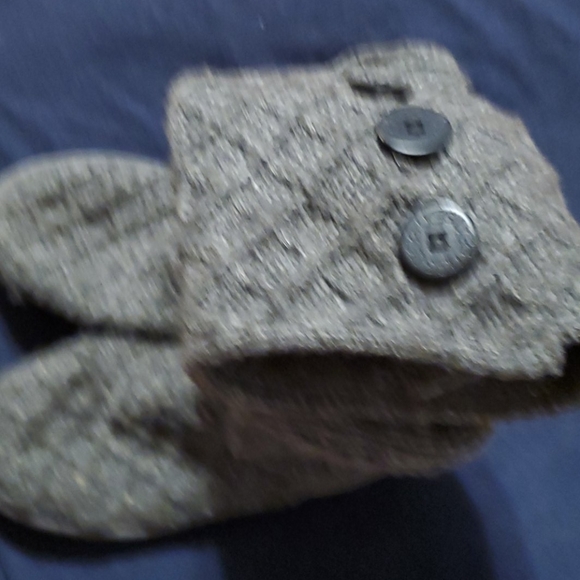 Boots - Picture 2 of 4